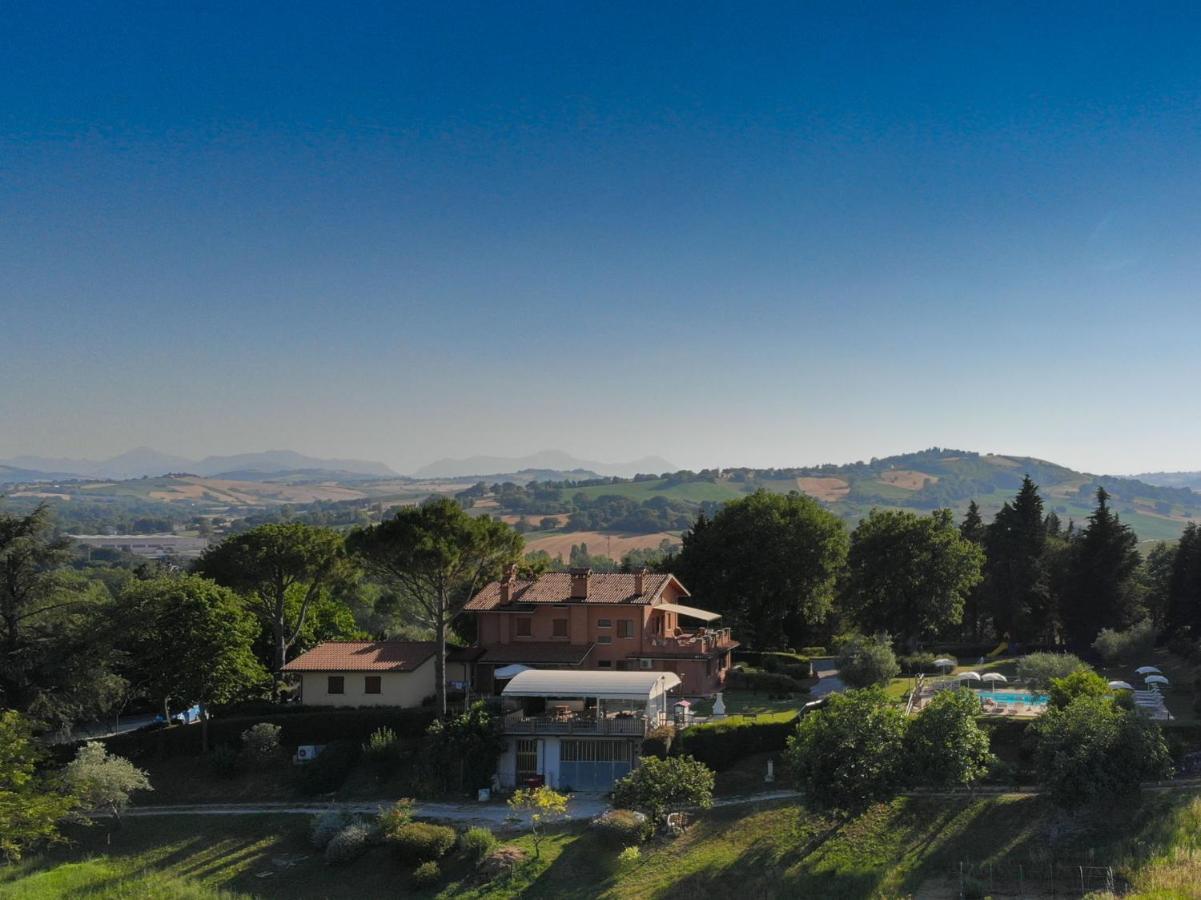 Agriturismo Villa Beatrice Mondavio Eksteriør billede
